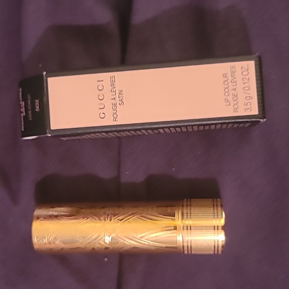 Gucci lipstick satin eadie scarlet 502 - Picture 2 of 2